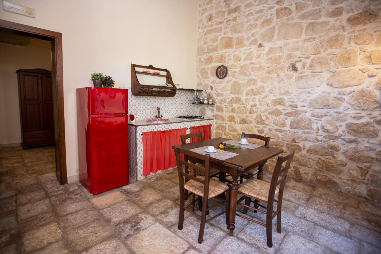 Homidoo Carrubo Apartman Santa Croce Camerina Kültér fotó